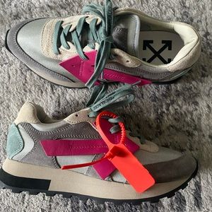 Off_white sneakers still in great condition